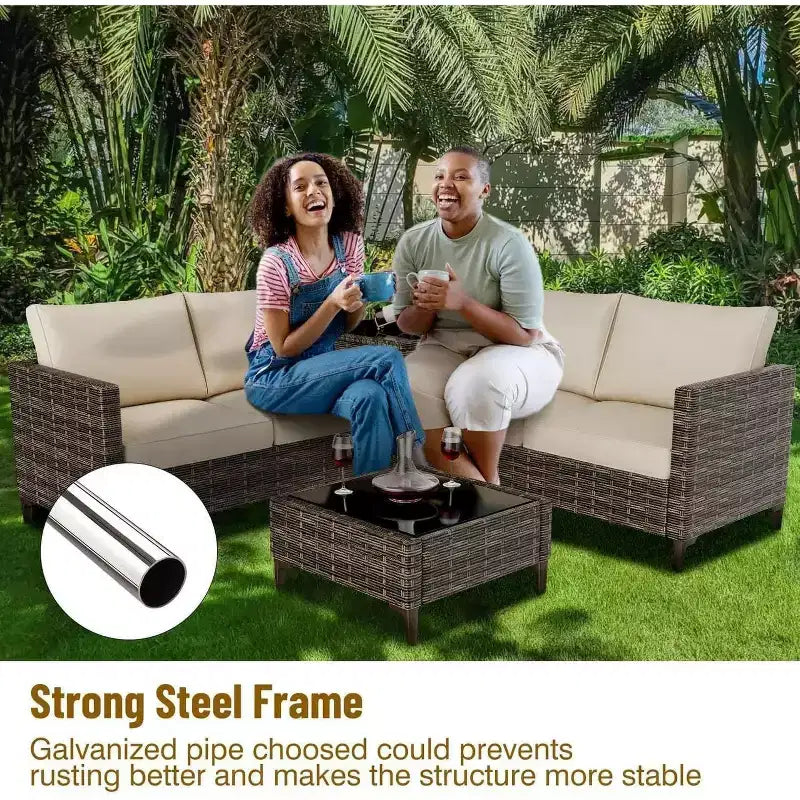 Ensemble de patio extérieur 4 pièces, mobilier sectionnel en rotin osier avec coffre de rangement et table en verre pour la cour arrière