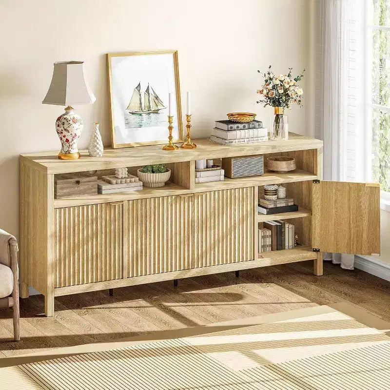 Adjustable 3-layer slotted storage cabinet with doors and handles, designed for kitchens, entrances and dining rooms
